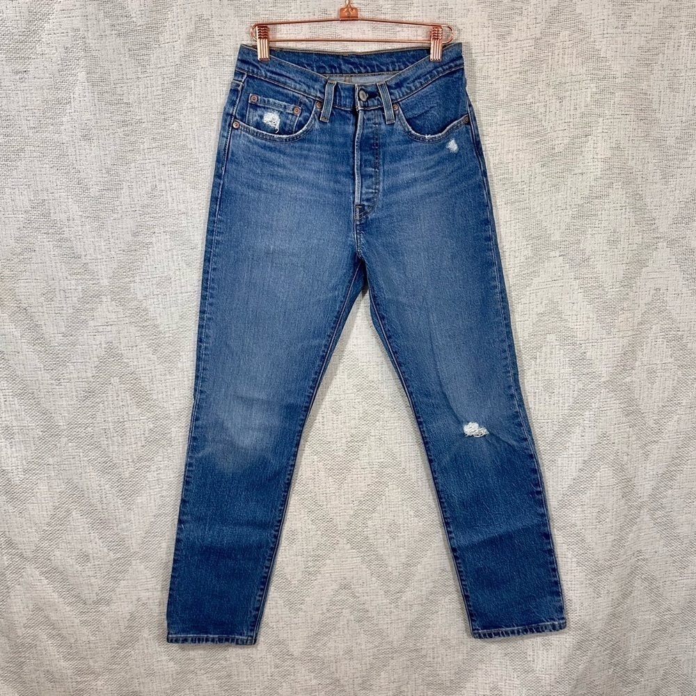 Levi's 501 Light wash straight leg jeans size 26